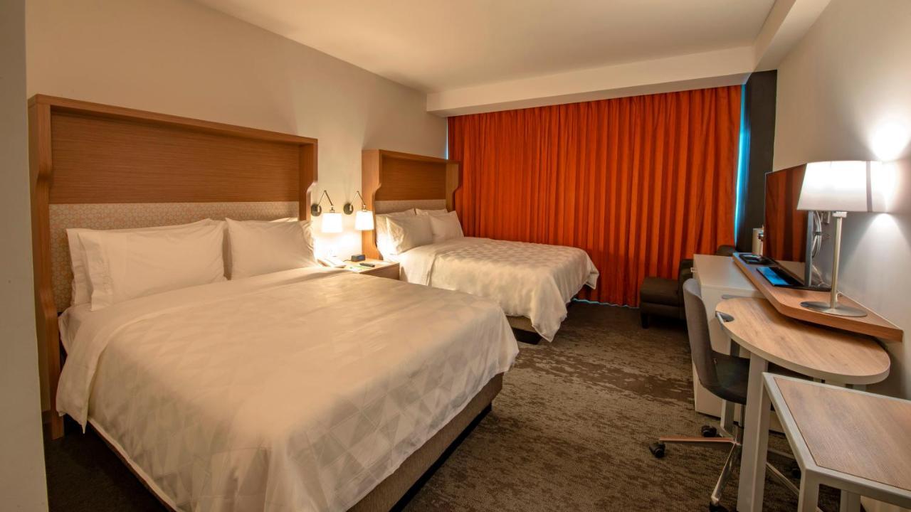 Holiday Inn & Suites - Merida La Isla By Ihg מראה חיצוני תמונה