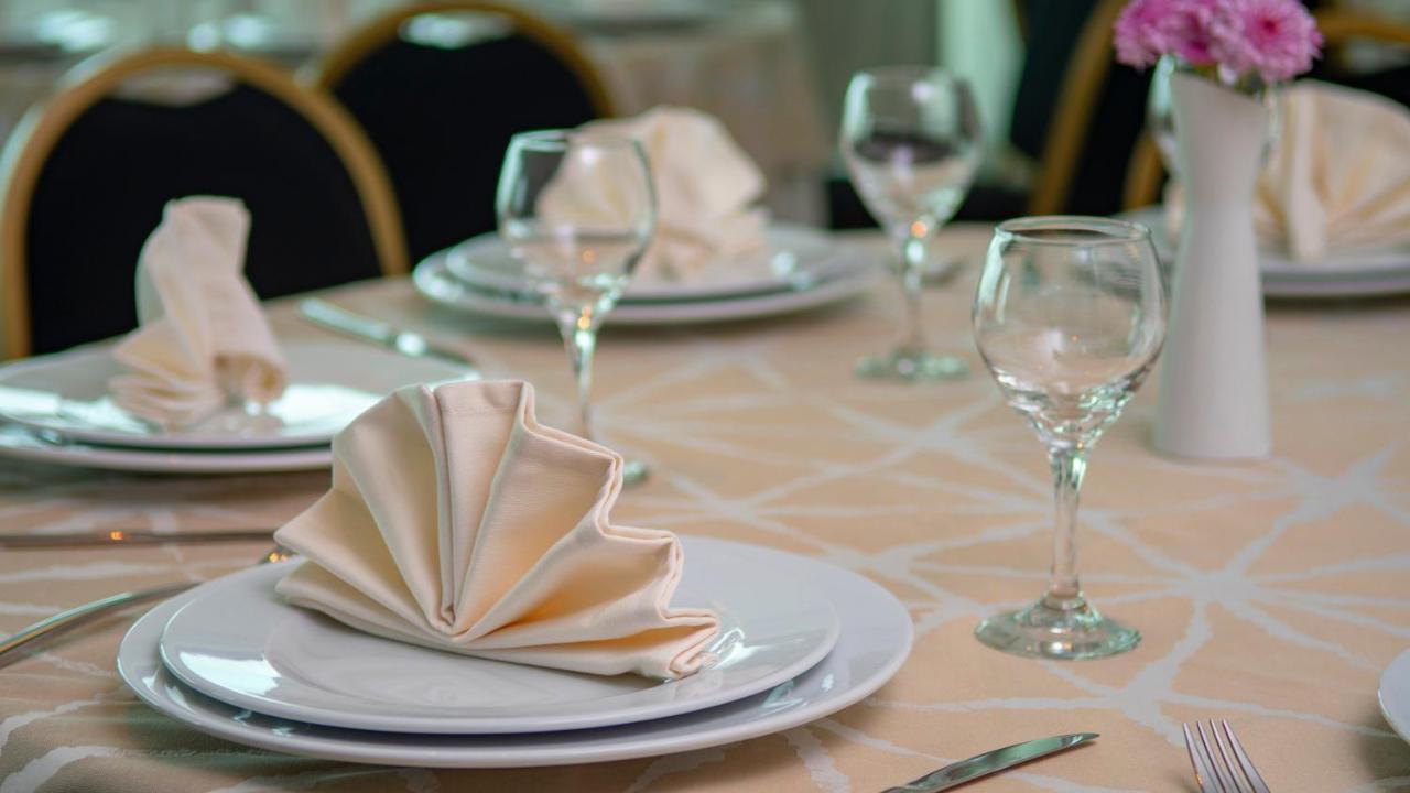 Holiday Inn & Suites - Merida La Isla By Ihg מראה חיצוני תמונה
