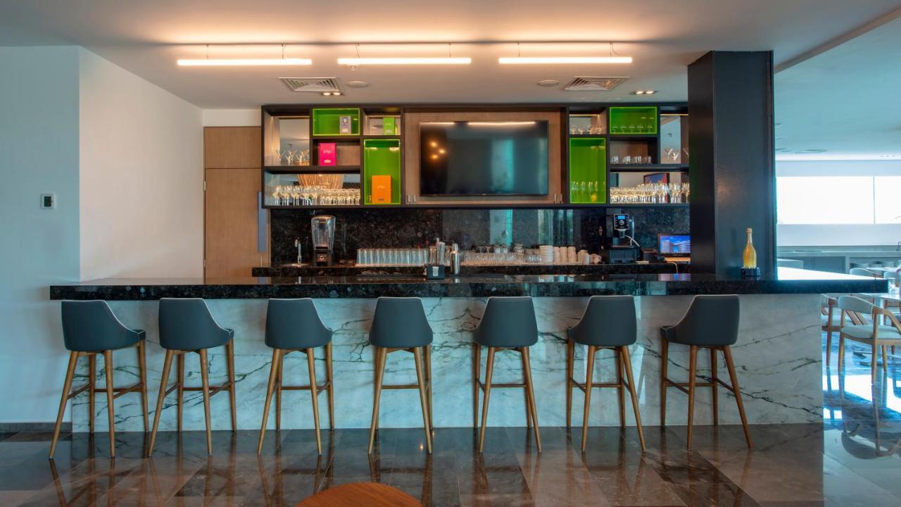 Holiday Inn & Suites - Merida La Isla By Ihg מראה חיצוני תמונה