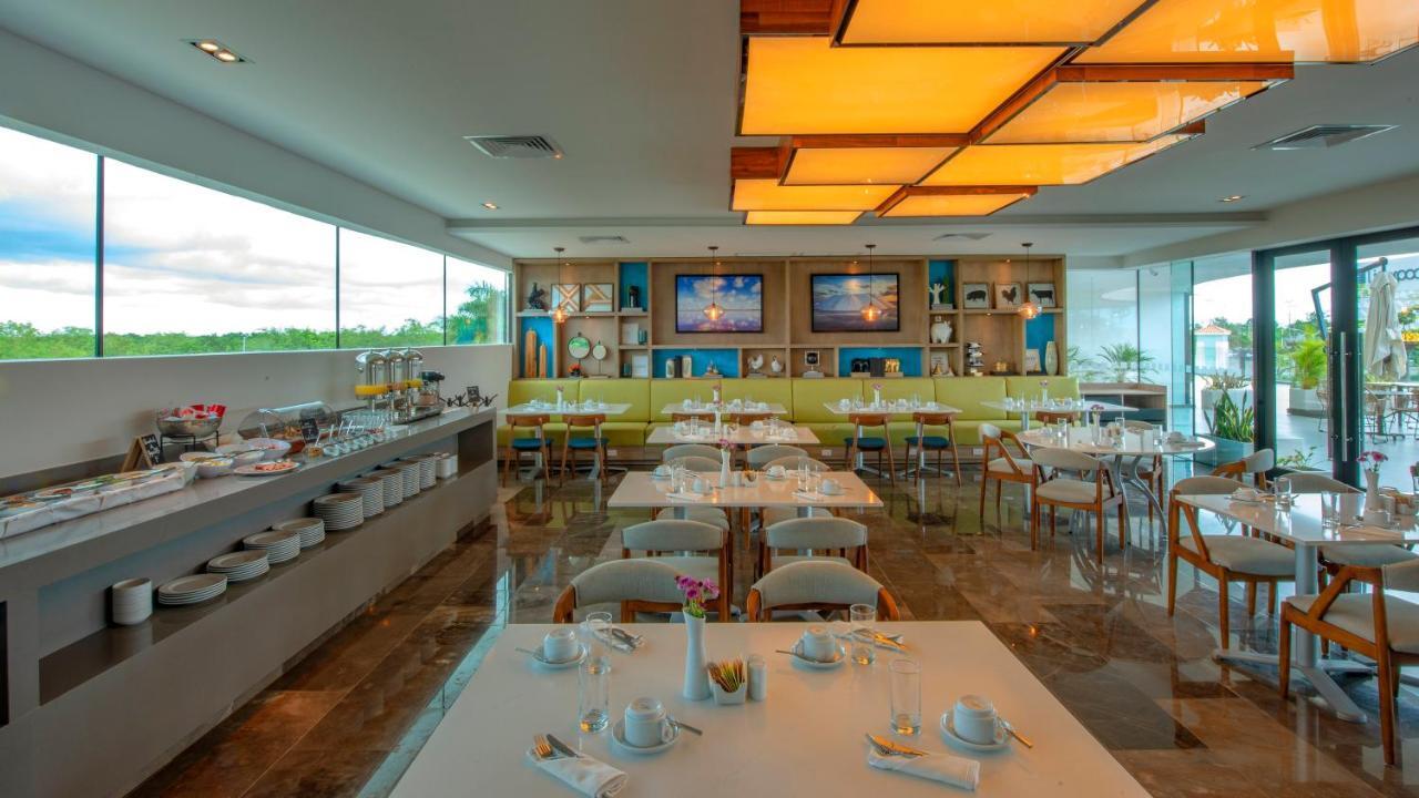 Holiday Inn & Suites - Merida La Isla By Ihg מראה חיצוני תמונה