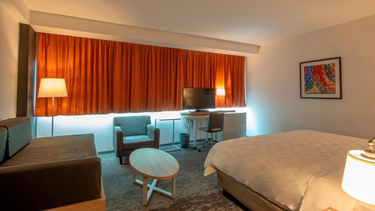 Holiday Inn & Suites - Merida La Isla By Ihg מראה חיצוני תמונה